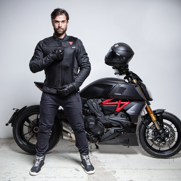 バイク乗りのための最高のギフト・アイデア - ダイネーゼジャパン